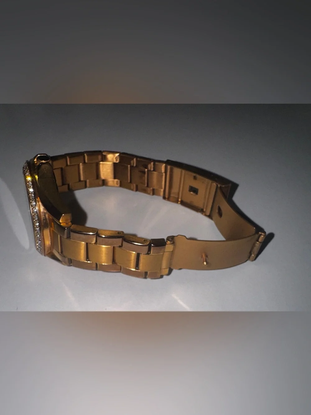 Fossil ES2811 Women's Gold-Tone Stainless Steel Quartz Analog Watch 100m